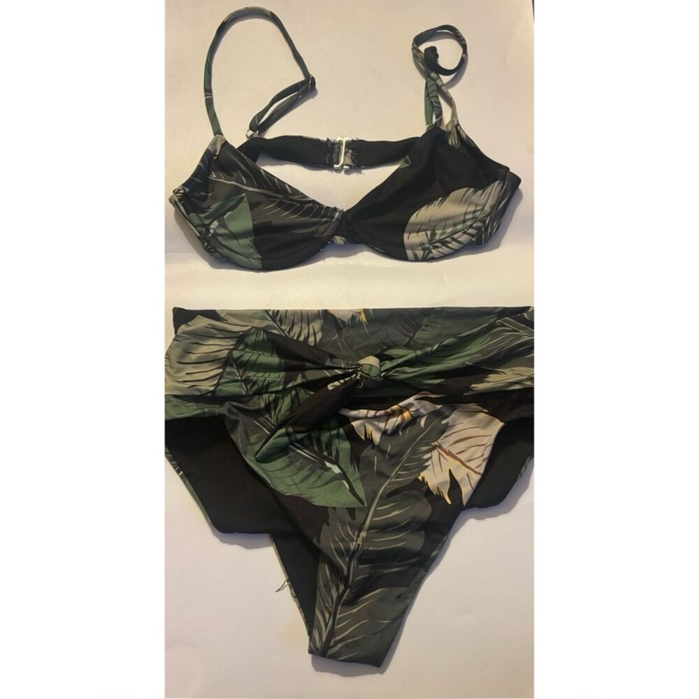 Beach Riot REVOLVE Camilla Bikini Set in Black Palm ~ Top S~ Bottom M - Picture 4 of 11